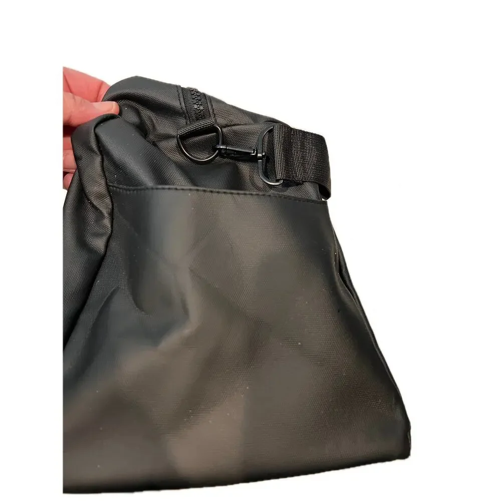 Ning Jia Shein Softshell Travel 18x12x10 Gym Duffel Bag
